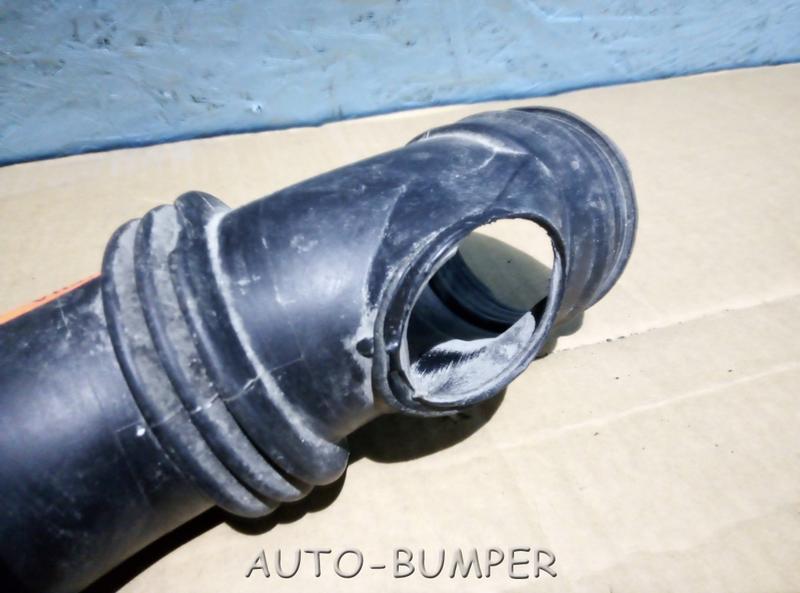Renault Megane II 2002- Патрубок воздушного фильтра  8200186822G, 8200186822