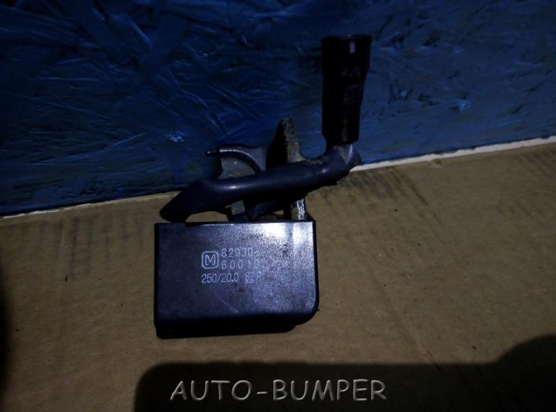 Toyota Land Cruiser (200) 2007- Конденсатор 8293060010, 82930-60010