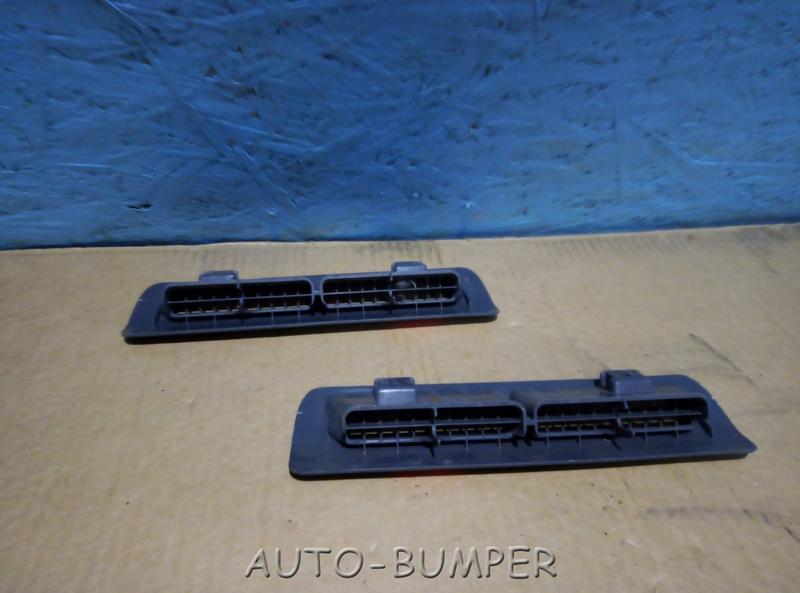 Lexus GS 300/400/430 2005- Дефлектор воздушный в ноги задних пассажиров  8721730240