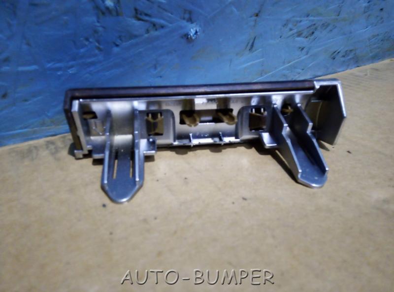 Toyota Land Cruiser (200) 2007- Накладка торпеды 55471-60120, 5547160120