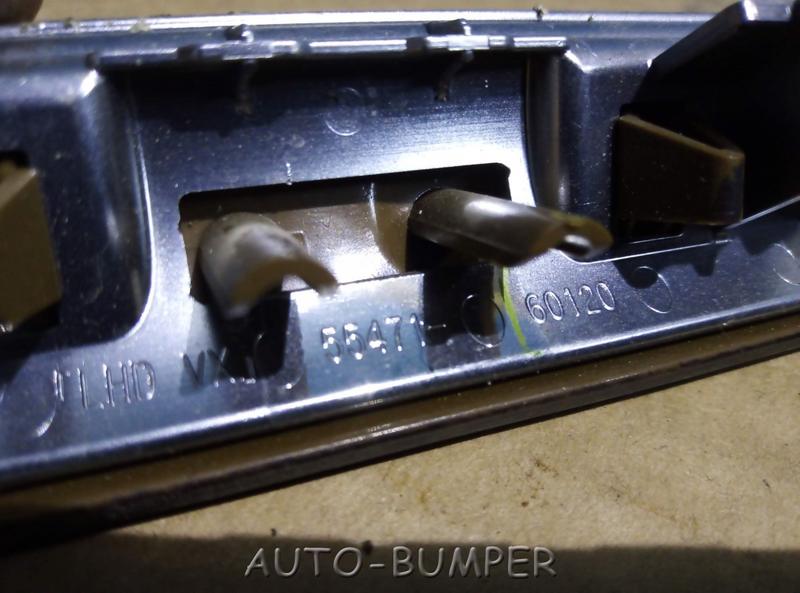 Toyota Land Cruiser (200) 2007- Накладка торпеды 55471-60120, 5547160120