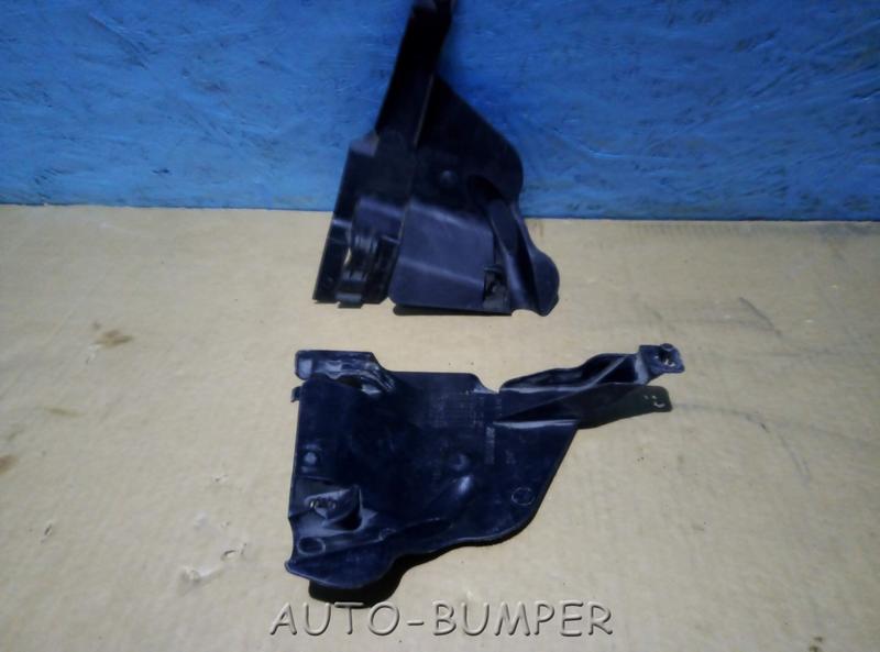Renault Megane II 2002- Накладка двери передней правой внутренняя 8200462641