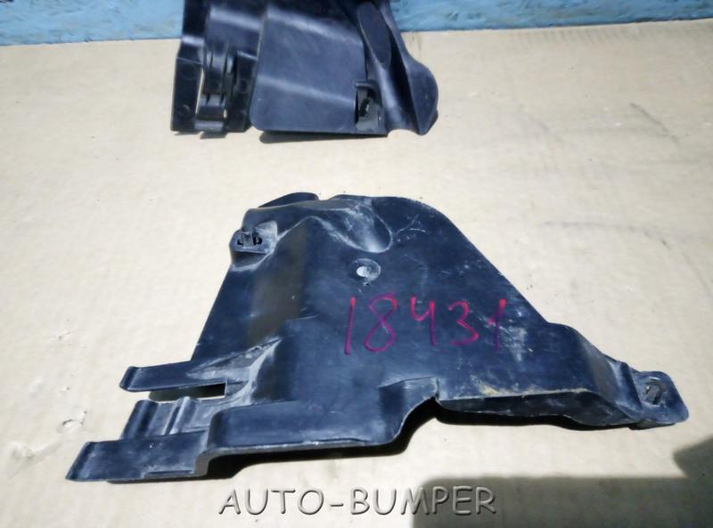 Renault Megane II 2002- Накладка двери передней правой внутренняя 8200462641