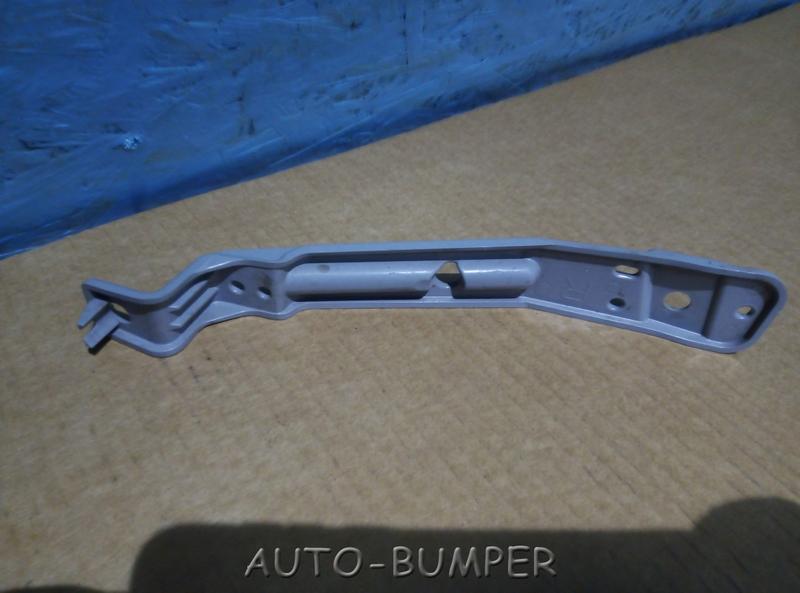 Toyota Land Cruiser (200) 2015- Кронштейн фары правый, переднего бампера  81116-60K10, 8111660K10