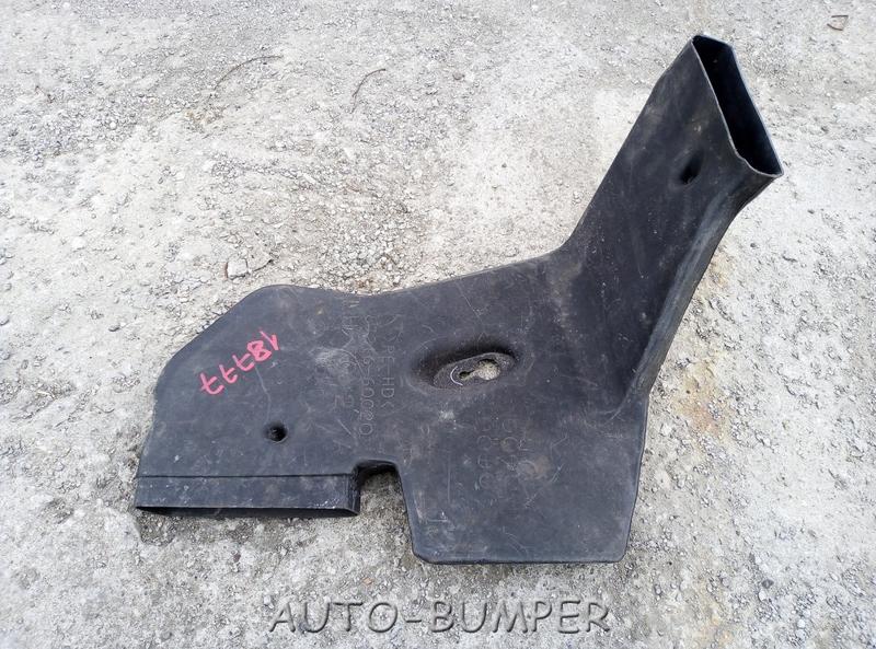 Toyota Land Cruiser 200 2007- Воздуховод задний 8721660020, 87216-60020