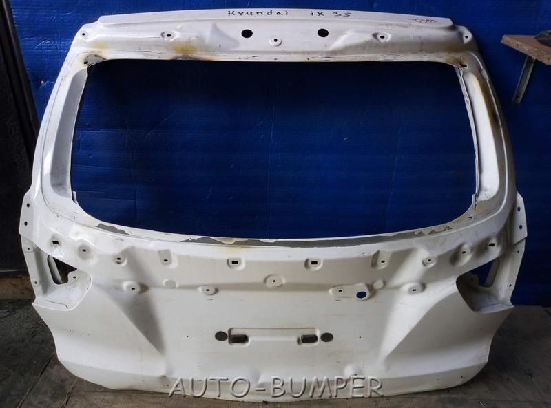 Hyundai IX35 2010- Дверь багажника 737002Y001, 73700-2Y001