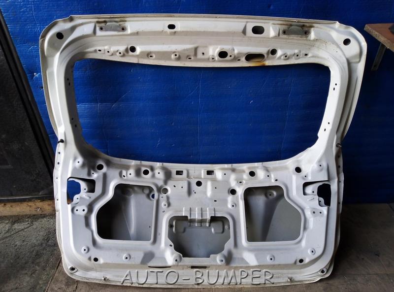 Hyundai IX35 2010- Дверь багажника 737002Y001, 73700-2Y001