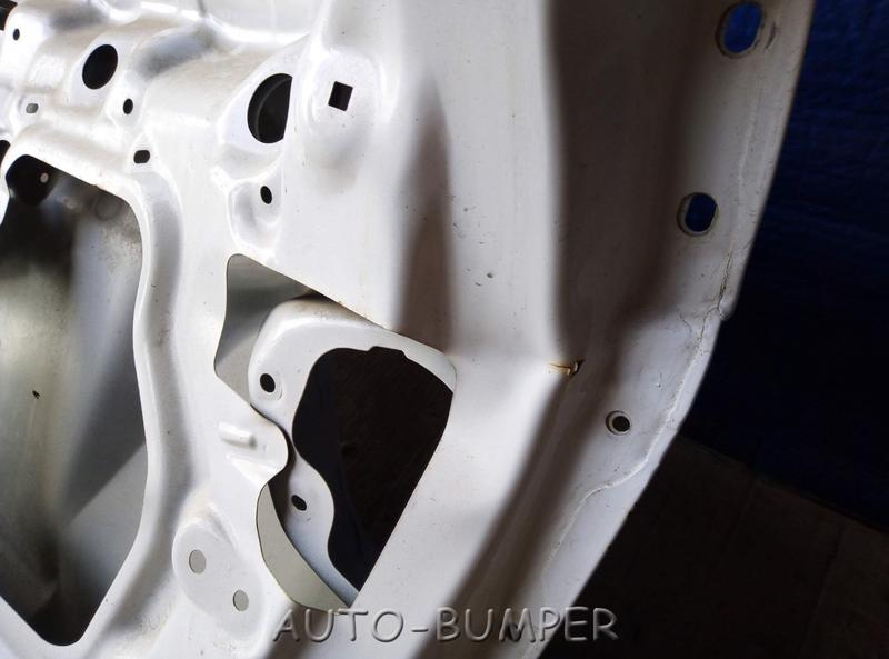 Hyundai IX35 2010- Дверь багажника 737002Y001, 73700-2Y001