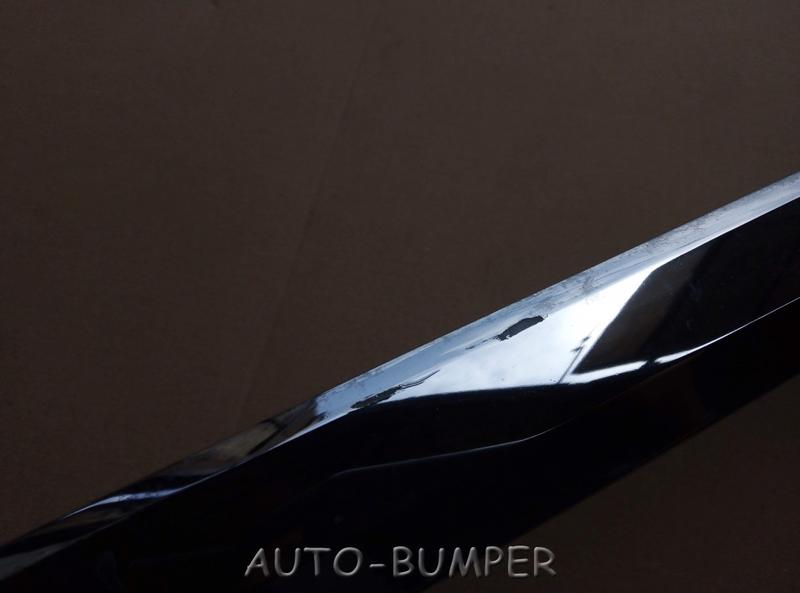 Volkswagen Touareg 2015- Молдинг бампера переднего левый 7P6853253