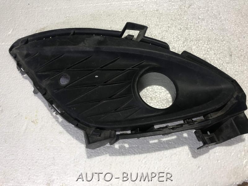 Mazda 5 2012- Вставка ПТФ правая C51350C11