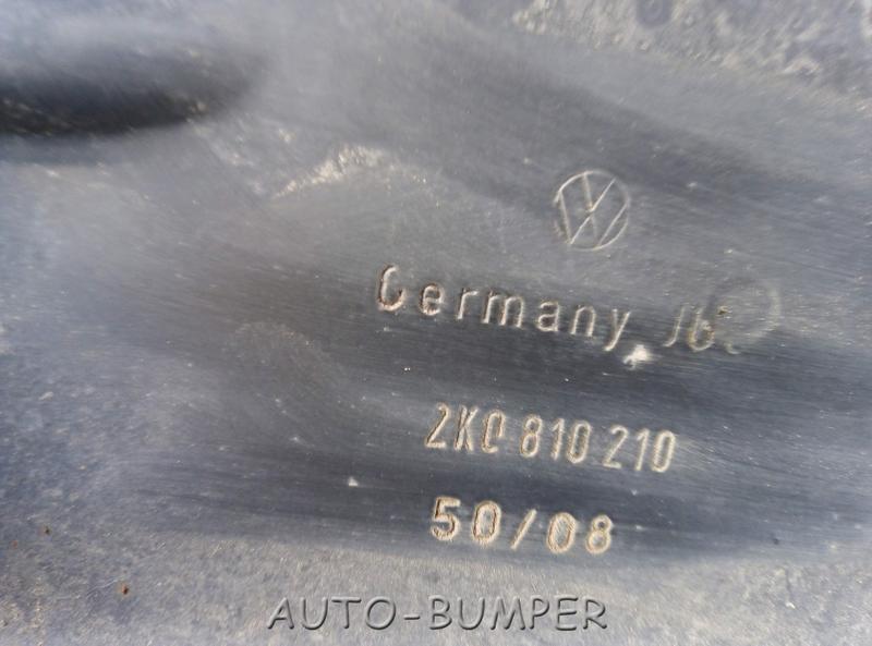 Volkswagen Caddy 2010- Боковая панель кузова правая 2K0810210
