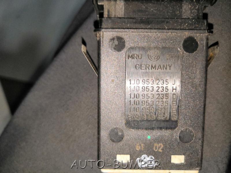 VW Golf IV / Bora 1997-2005 Кнопка аварийной сигнализации 1J0953235J