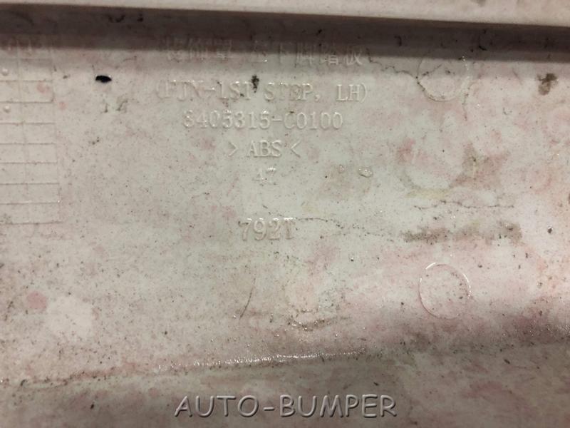 Dongfeng 4251A Кожух левой нижней подножки 8405315-C0100