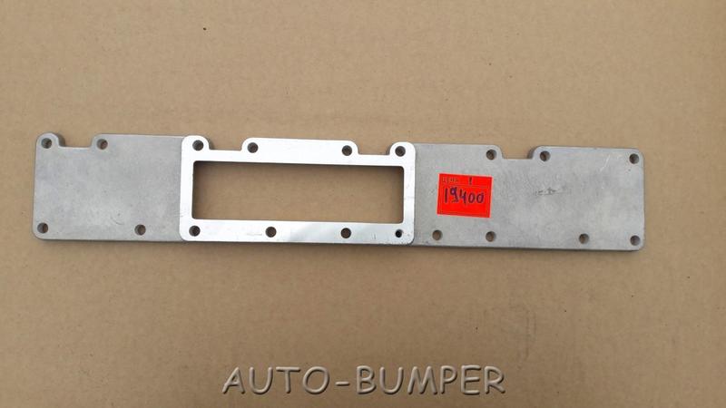 Cummins 300-20 Крышка впускного коллектора 3354397 C3354397