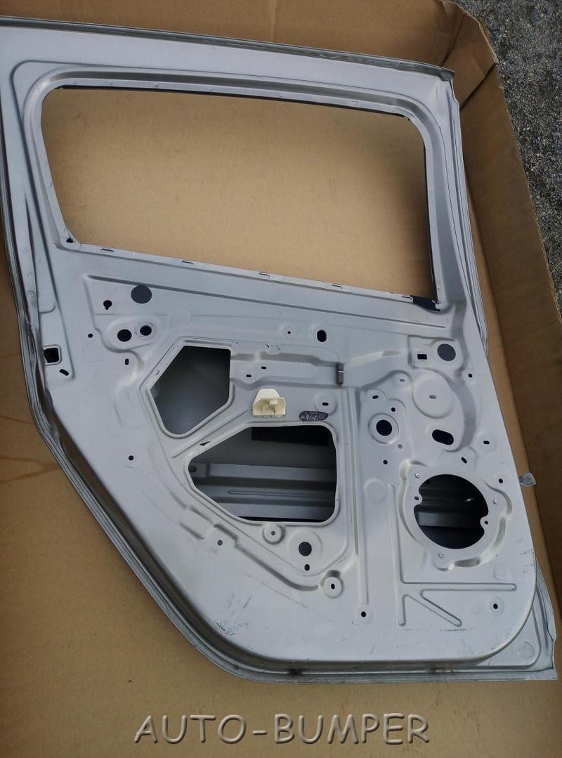 Renault Sandero II 2014- Дверь задняя левая 821134791R