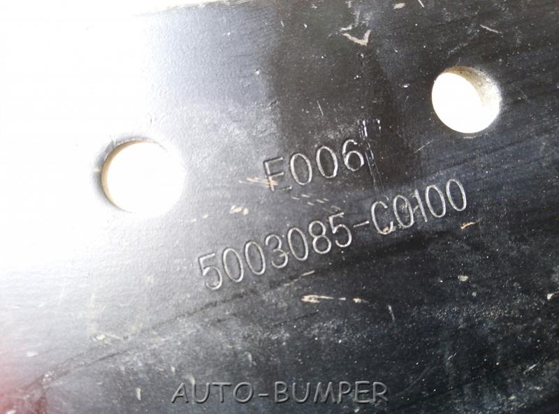 DongFeng Кронштейн правого гидроцилиндра верхний в сборе 5003085-C0100, 5003085C0100