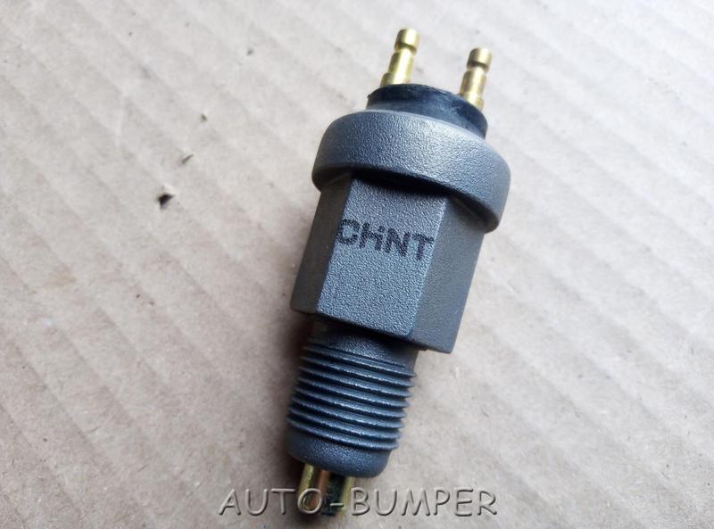 Датчик заднего хода AZ9100581067 jk236