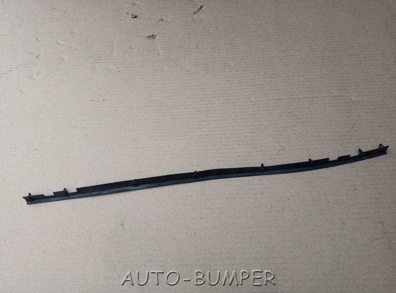 DongFeng Уплотнитель наружной боковины правый 5301680-C0100, 5301680C0100