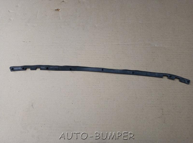 DongFeng Уплотнитель наружной боковины левый 5301679-C0100, 5301679C0100