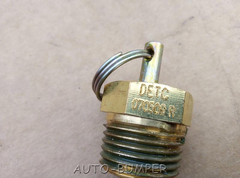 DongFeng Клапан слива конденсата в сборе 3513D-040, 3513D040