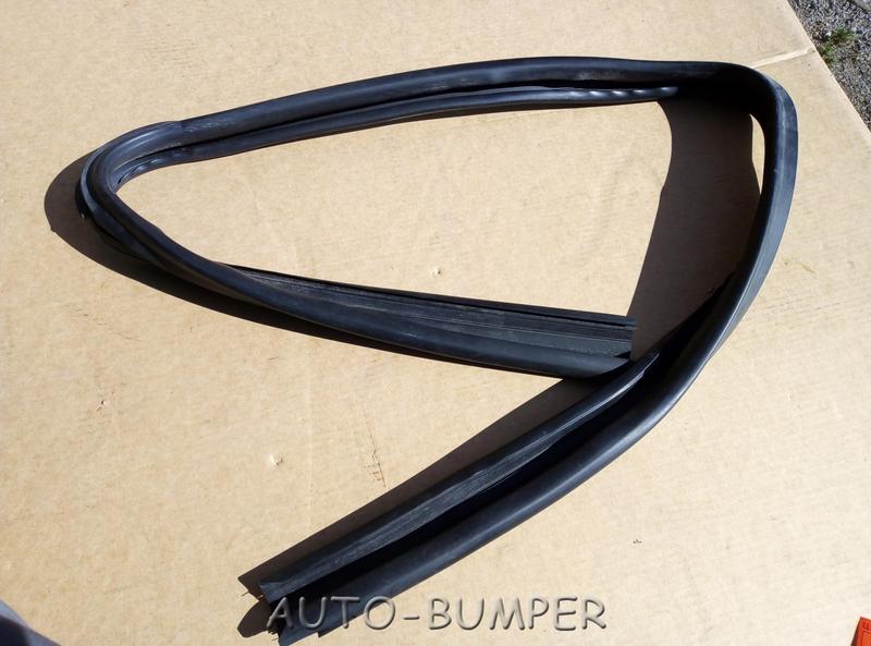 Dongfeng Желобок левого стекла верхний 6107029C0100, 6107029-C0100