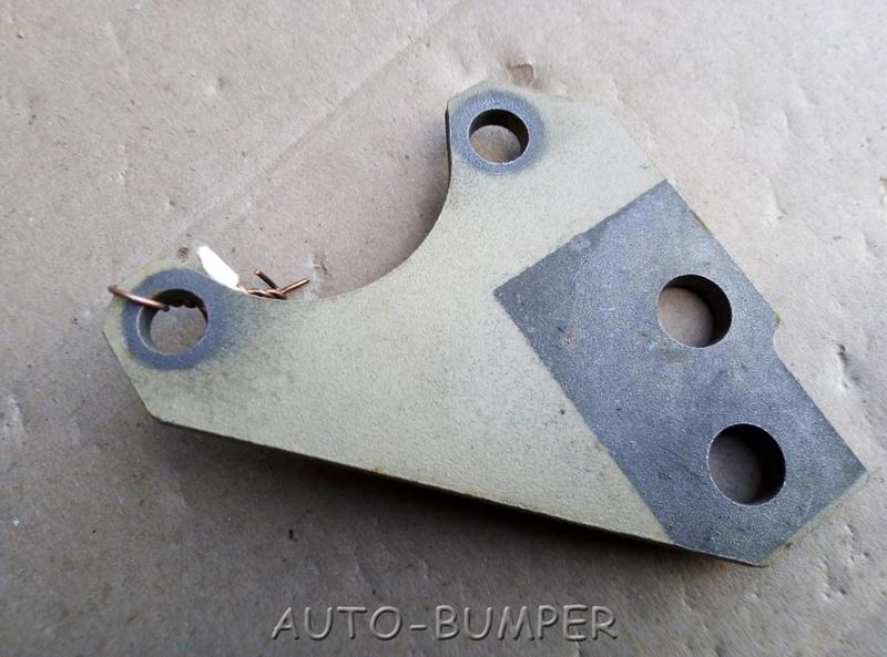 DongFeng Кронштейн воздушного компрессора Cummins 3934079