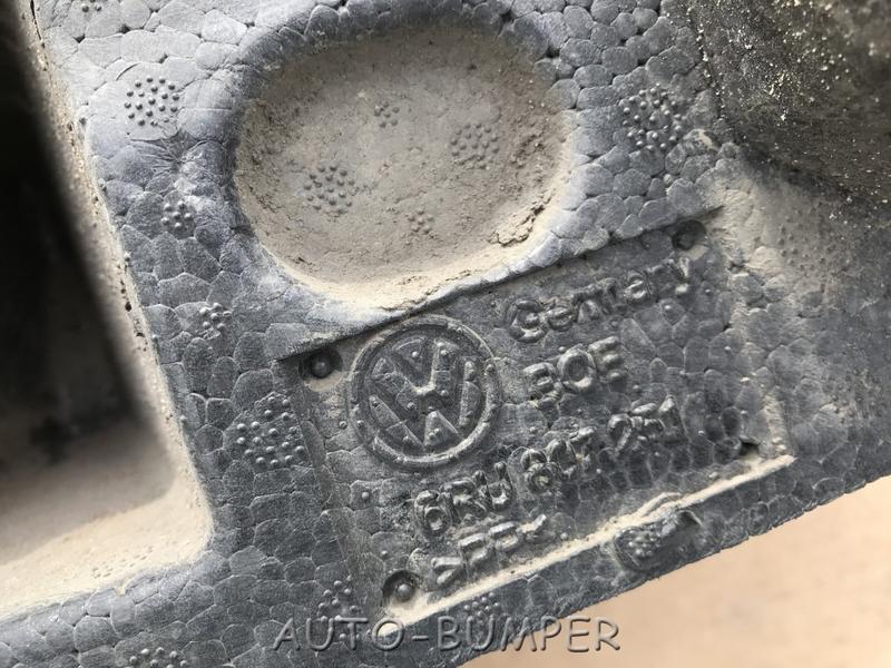 VW Polo Sed. 2011- Наполнитель заднего бампера 6ru807251