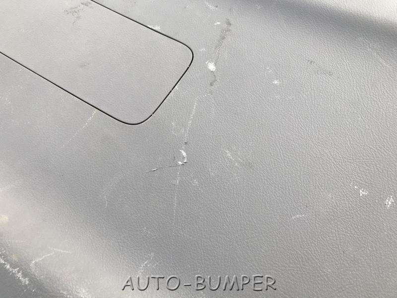  Toyota Isis Обшивка пятой двери  6775144030, 67751-44030