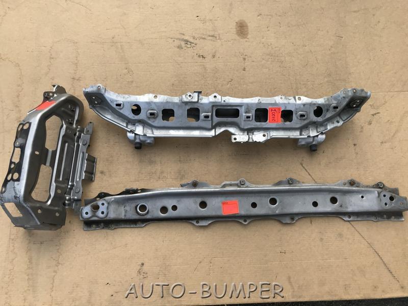 Toyota Yaris 2005- Панель передняя верхняя часть 532050D901, 53205-0D901