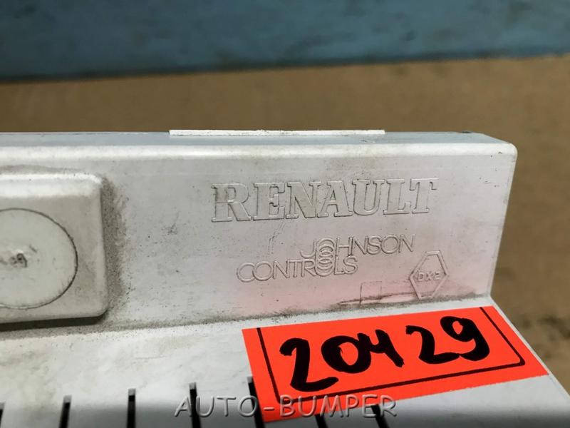 Renault Megane II 2002- Дисплей информационный 8200290542