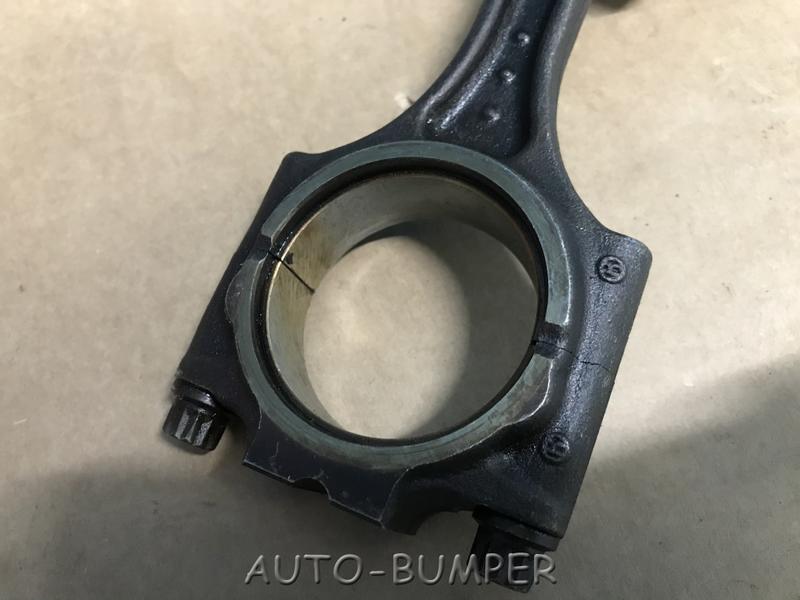 Volvo Поршень + шатун 31355860, 30731508