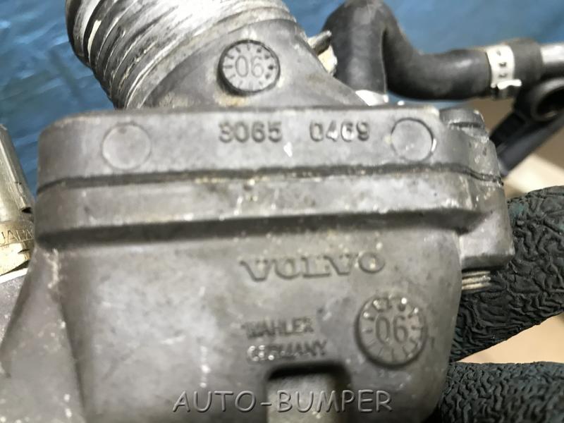 Корпус термостата в сборе Volvo S60 S80 XC70 XC90 30650469, 31293698, 30777476