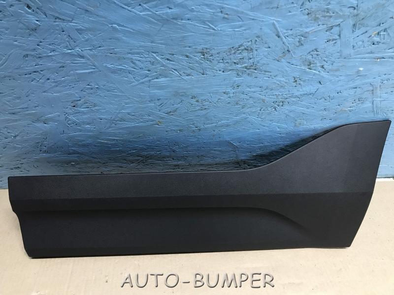 Volvo XC40 2018- Накладка двери задней левой 31448318, 31448342