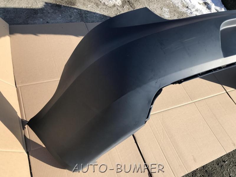 Skoda Superb Универсал 2009- Бампер задний  88070875702, 3T5807421