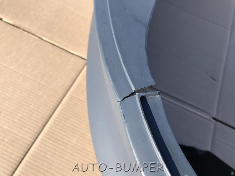 Skoda Superb Универсал 2009- Бампер задний  88070875702, 3T5807421