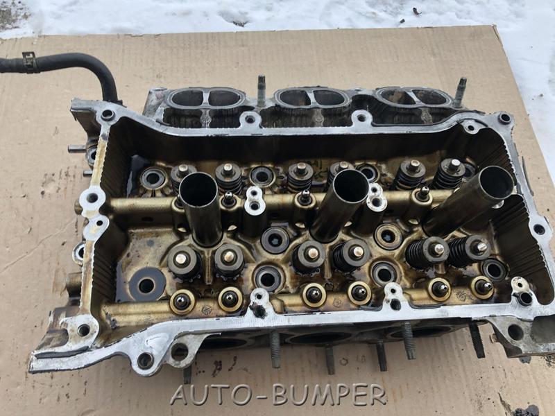 Lexus GS300 2005- Головка блока цилиндров в сборе (левая)  1110139525