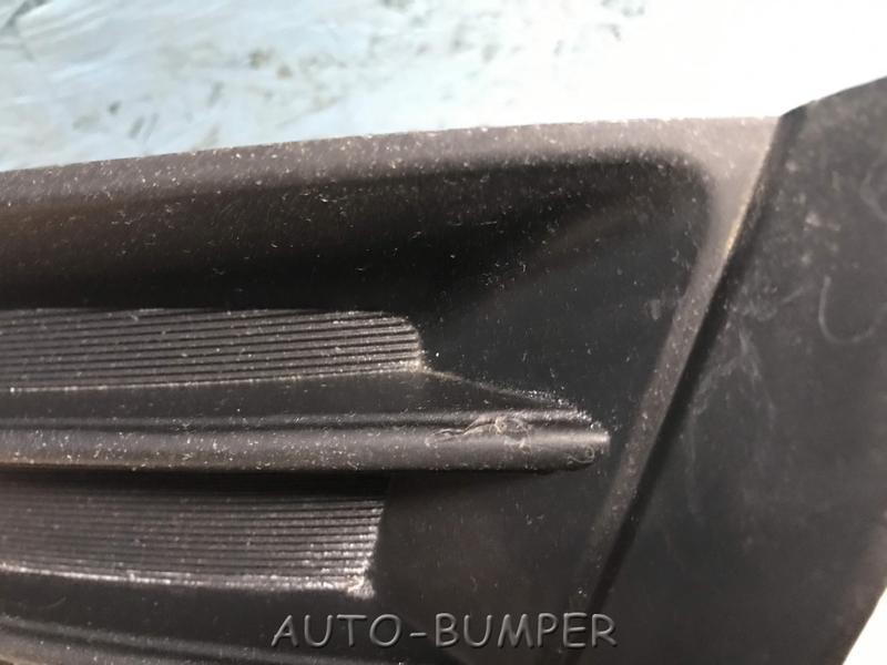 Toyota Rav 4 2013- Заглушка переднего бампера, правая 81481-02370 8148102370
