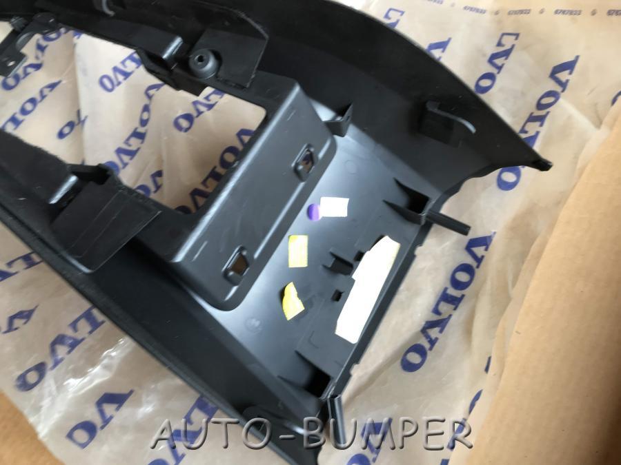 Volvo V40 II 2012– Консоль центральная  08632784, 01302307