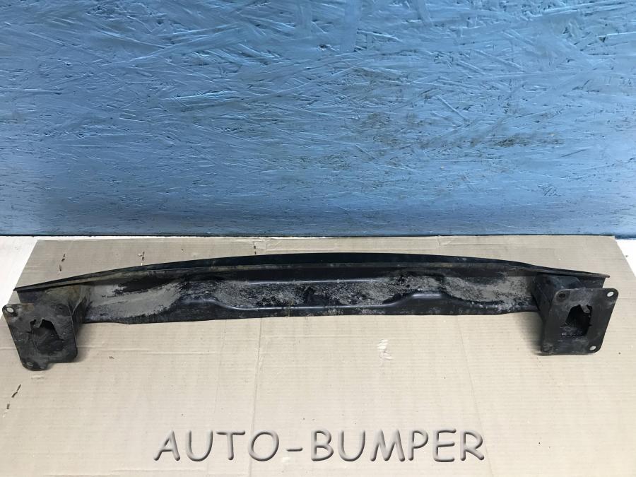 Volkswagen Tiguan2011- Усилитель заднего бампера 5N0807305 5N0807311