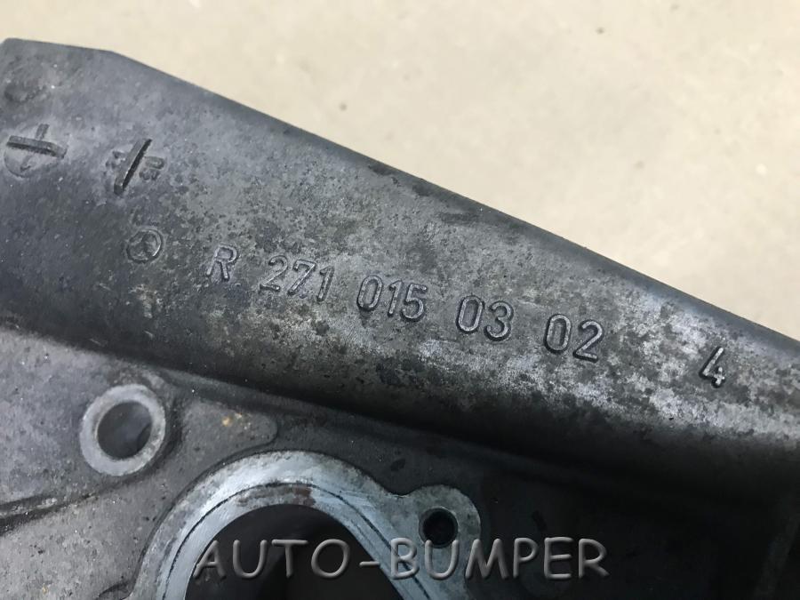 Mercedes C-Class W203/W204 Крышка двигателя передняя  R2710150302, 2710150302
