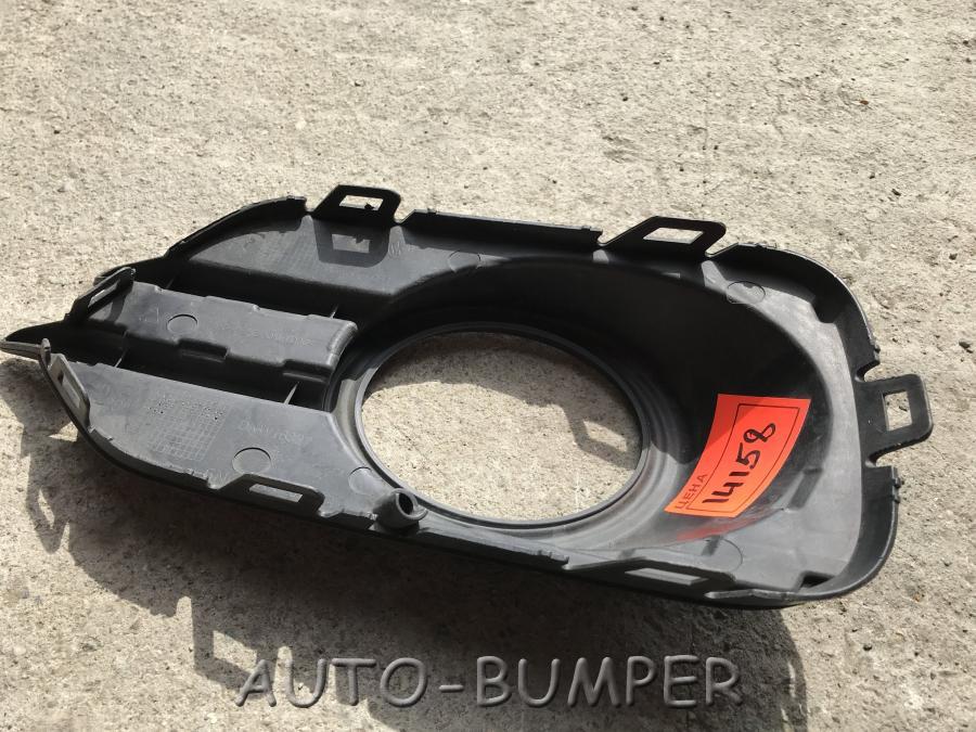 VW Tiguan 2011- Решетка ПТФ правая 5N0853666G