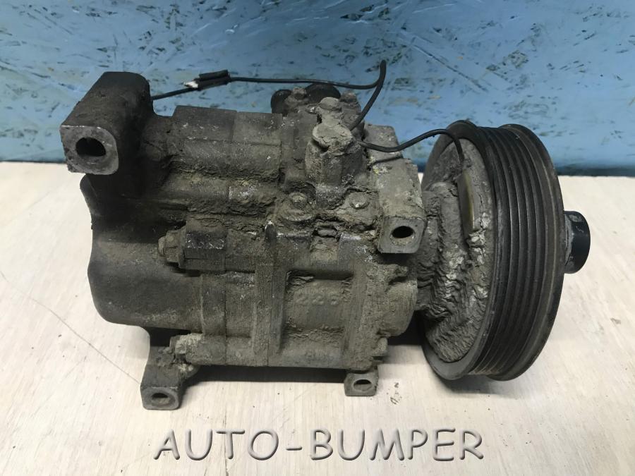 Mazda Demio 2005- Компрессор кондиционера  D57061K00A