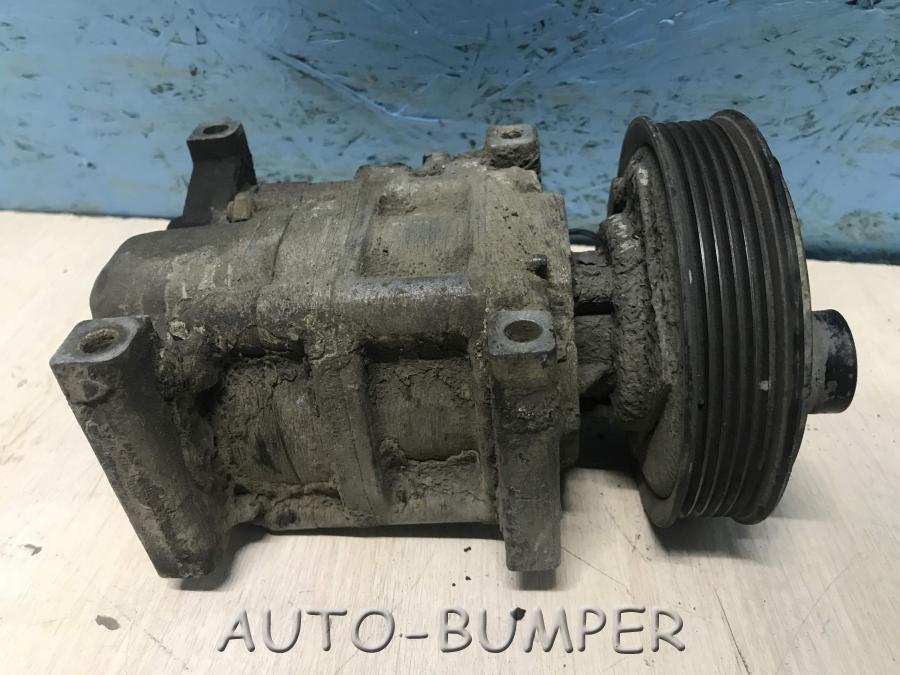 Mazda Demio 2005- Компрессор кондиционера  D57061K00A