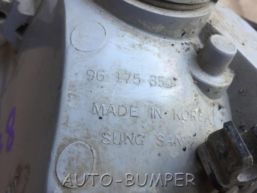 Фонарь указателя поворота левый передний 96175350 96175349