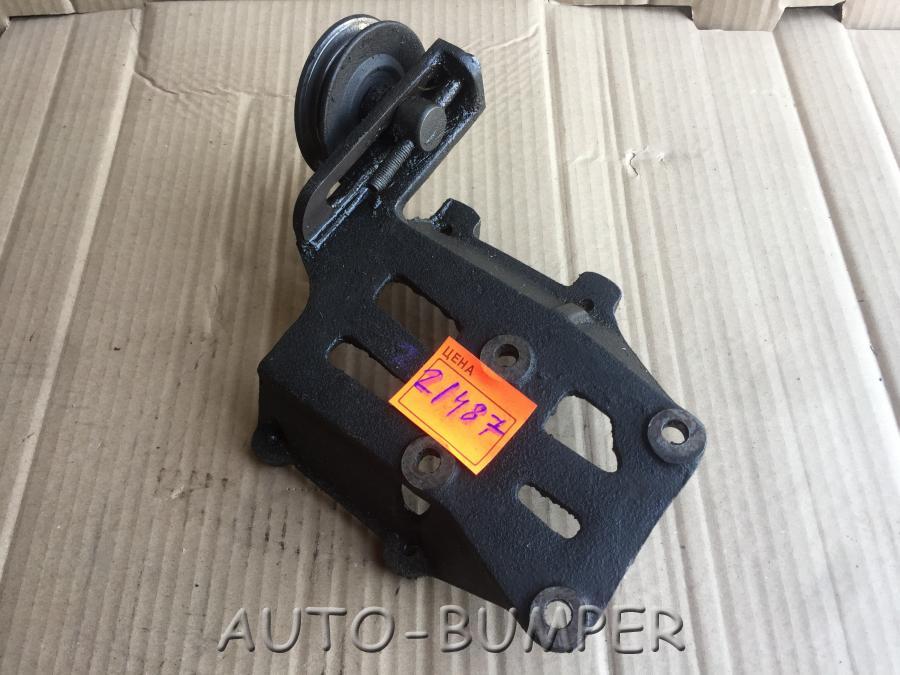 Daewoo Nexia N100 Кронштейн компрессора кондиционера  96353012 96180925
