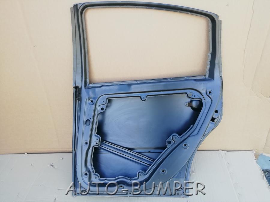 Volkswagen Passat B5 2000- Дверь задняя правая 3B5833052AB