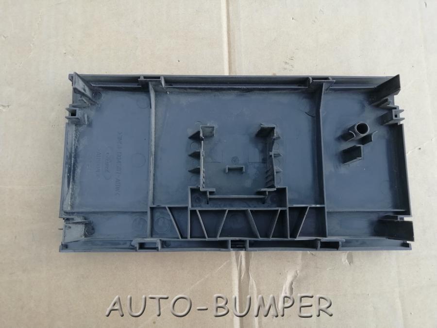 Заглушка магнитолы 3m51-r04587-abw 3m51r04587abw