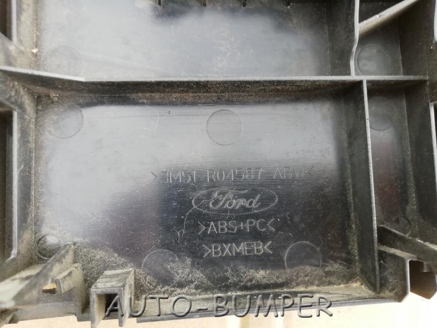 Заглушка магнитолы 3m51-r04587-abw 3m51r04587abw