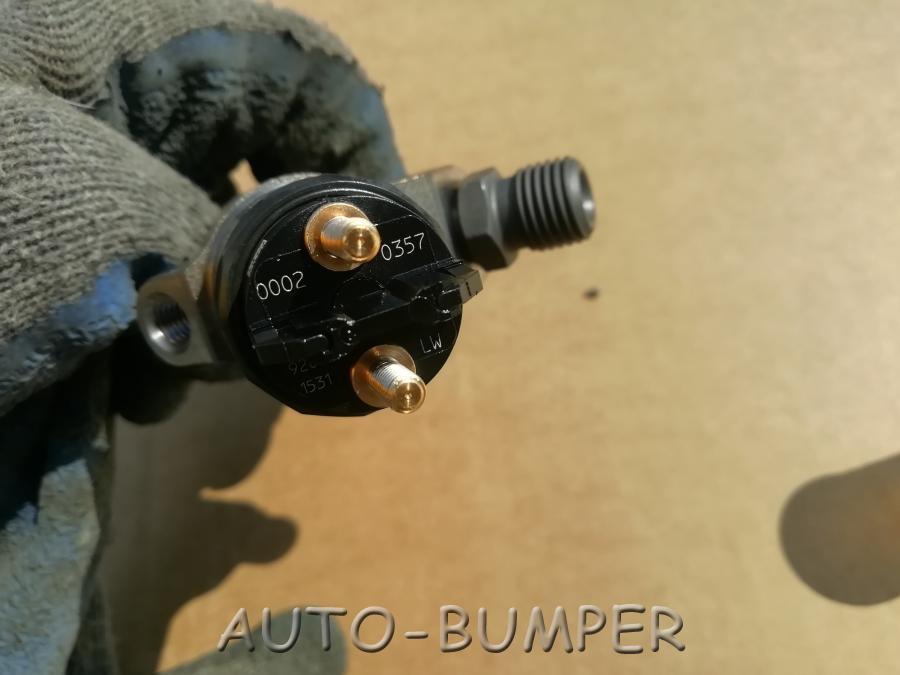 Howo A7 D10 Евро-4 D12 Форсунка топливная  VG1034080002 0445120357
