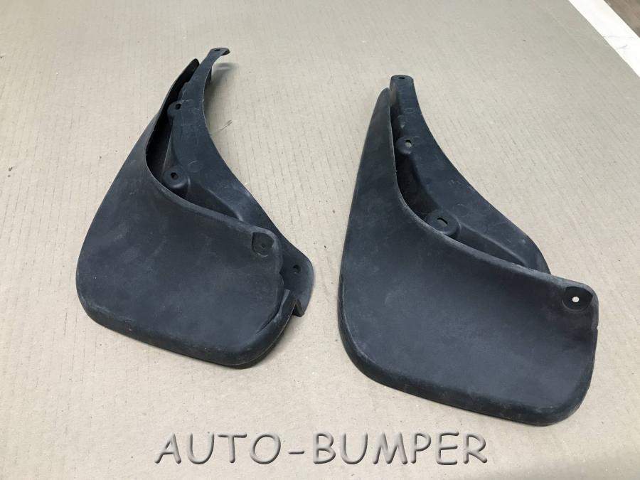 Volkswagen Polo 2001-2009 Брызговик задний левый 6Q0075101
